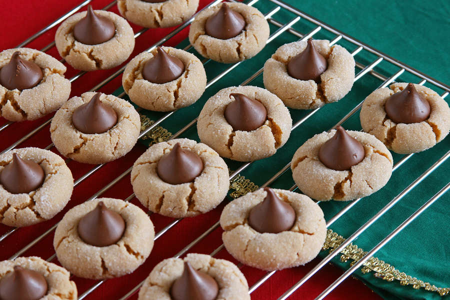 Holiday Cookies Peanut Butter Blossoms